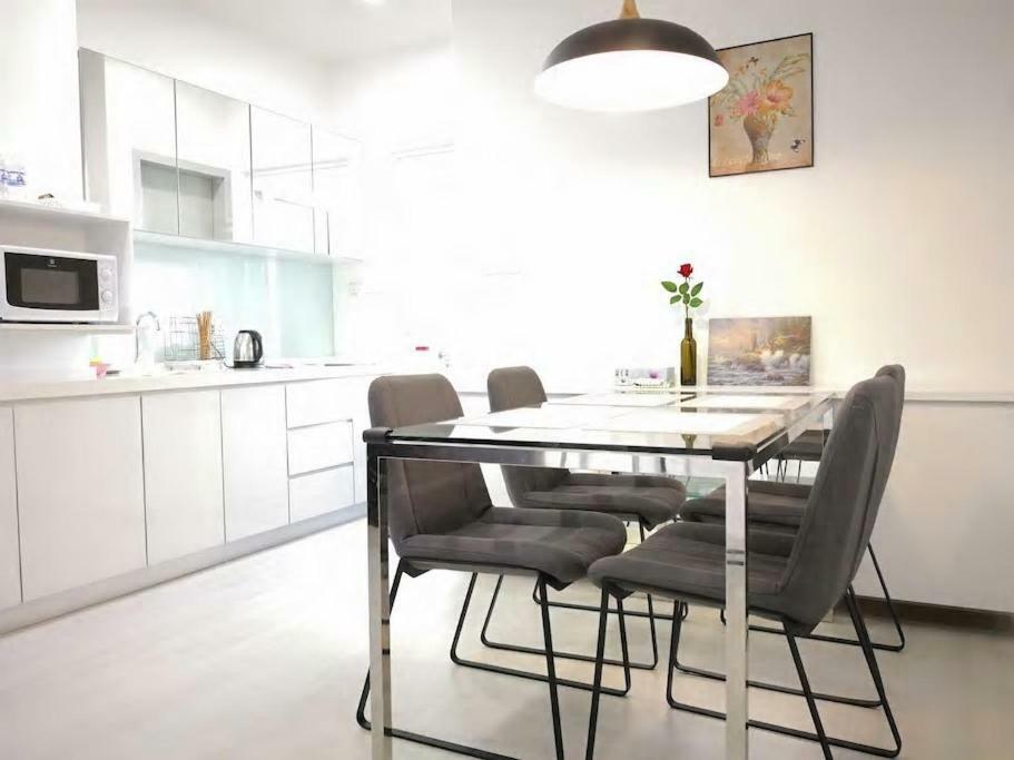 Penang Studio Suite In Georgetown מראה חיצוני תמונה